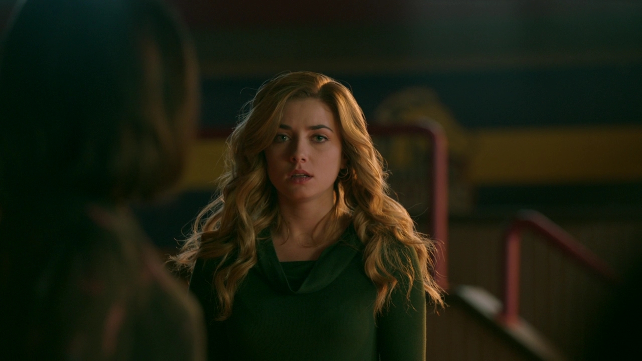 VampireDiariesWorld-dot-nl-Legacies2x14TheresaPlaceWheretheLostThingsGo0272.jpg