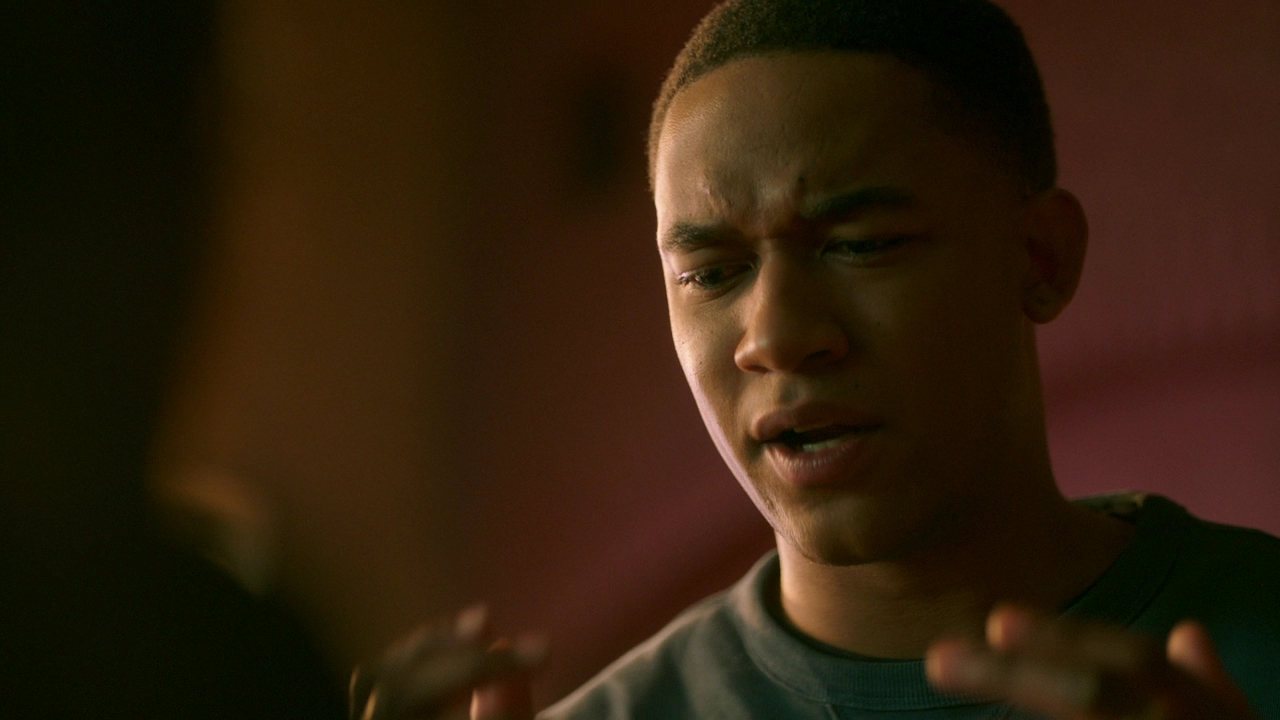 VampireDiariesWorld-dot-nl-Legacies2x14TheresaPlaceWheretheLostThingsGo1747.jpg