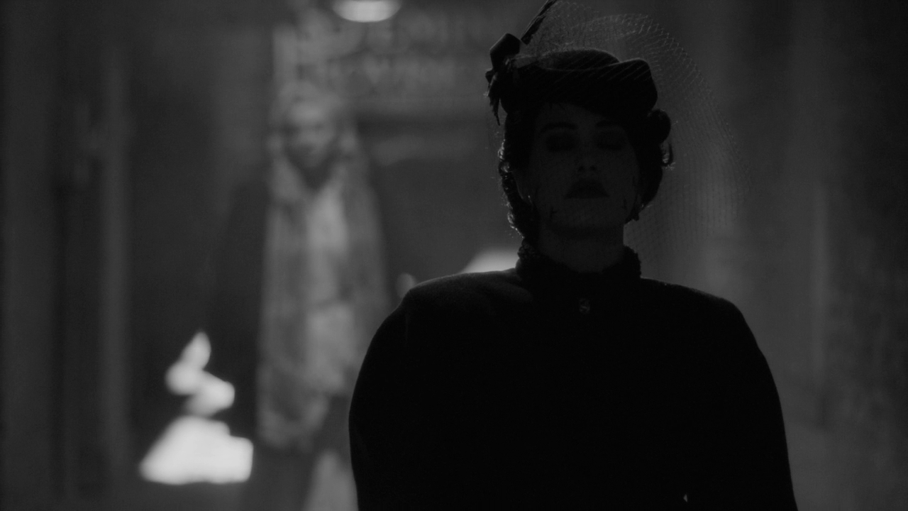 VampireDiariesWorld-dot-nl-Legacies2x14TheresaPlaceWheretheLostThingsGo1830.jpg