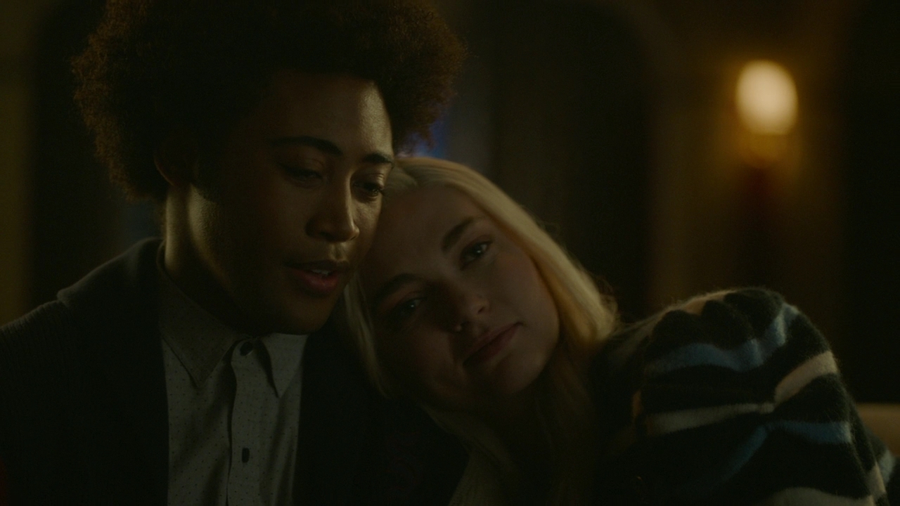 VampireDiariesWorld-dot-nl-Legacies2x14TheresaPlaceWheretheLostThingsGo2100.jpg