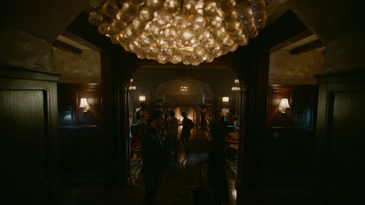 VampireDiariesWorld-dot-nl-Legacies2x14TheresaPlaceWheretheLostThingsGo2113.jpg VampireDiariesWorld-dot-nl-Legacies2x14TheresaPlaceWheretheLostThingsGo2113.jpg