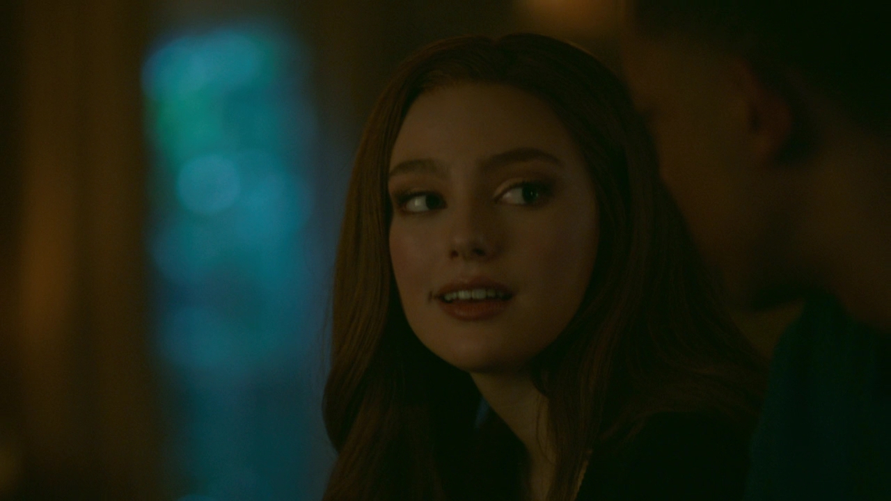 VampireDiariesWorld-dot-nl-Legacies2x14TheresaPlaceWheretheLostThingsGo2319.jpg