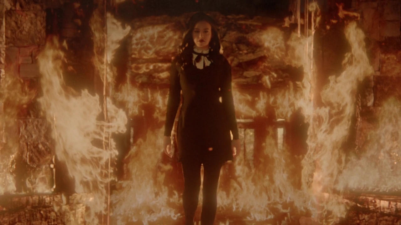 VampireDiariesWorld-dot-nl-Legacies2x14TheresaPlaceWheretheLostThingsGo2488.jpg