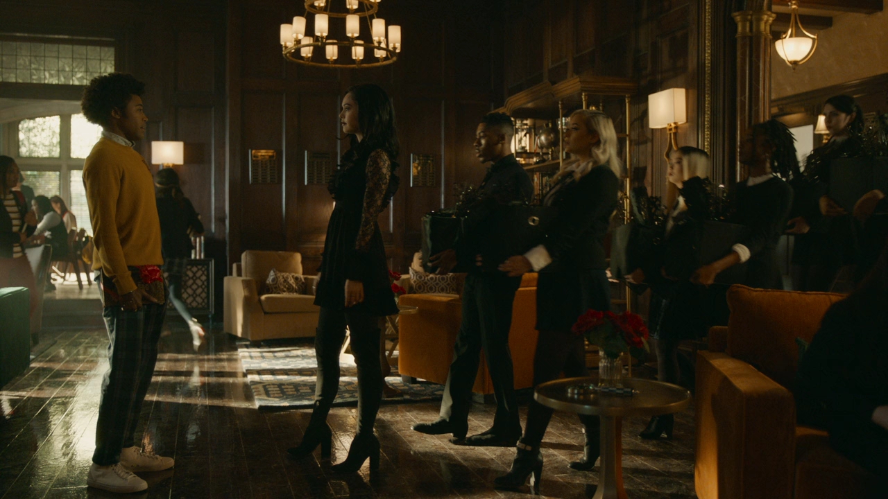 VampireDiariesWorld-dot-nl-Legacies2x15LifeWasSoMuchEasierWhenIOnlyCaredAboutMyself0142.jpg