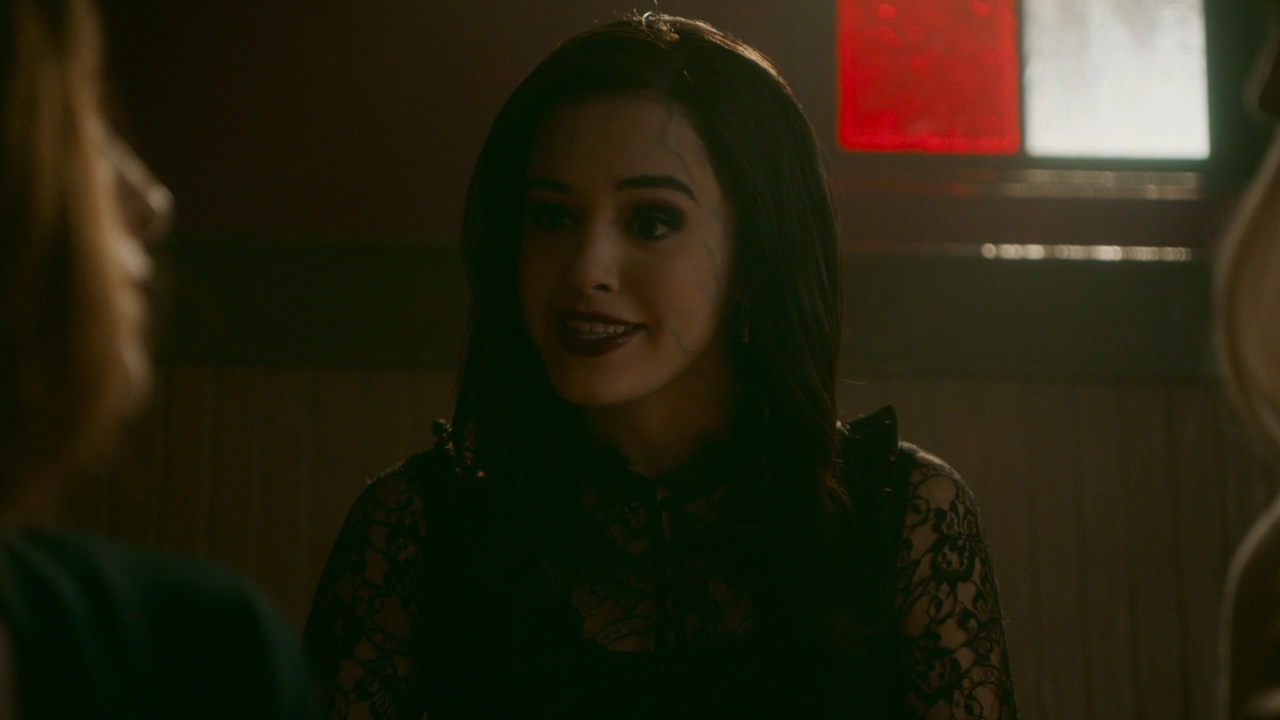 VampireDiariesWorld-dot-nl-Legacies2x15LifeWasSoMuchEasierWhenIOnlyCaredAboutMyself0385.jpg