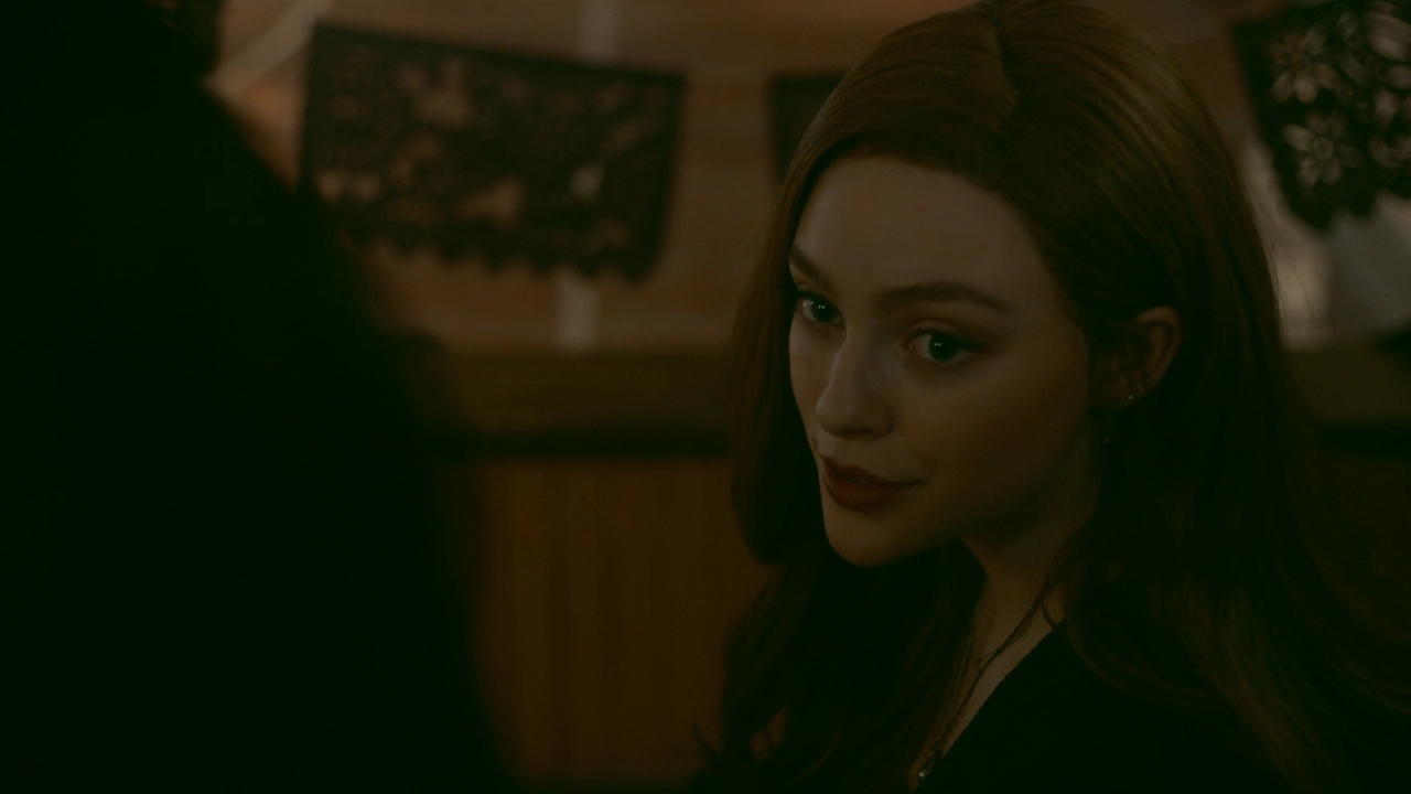 VampireDiariesWorld-dot-nl-Legacies2x15LifeWasSoMuchEasierWhenIOnlyCaredAboutMyself0393.jpg