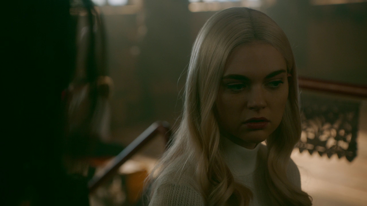 VampireDiariesWorld-dot-nl-Legacies2x15LifeWasSoMuchEasierWhenIOnlyCaredAboutMyself0395.jpg