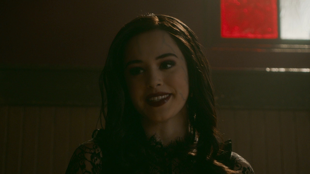 VampireDiariesWorld-dot-nl-Legacies2x15LifeWasSoMuchEasierWhenIOnlyCaredAboutMyself0416.jpg