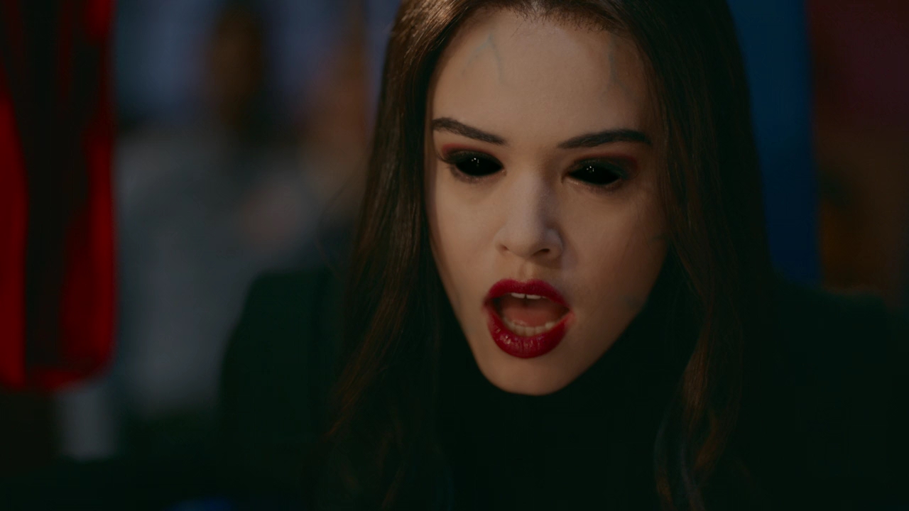 VampireDiariesWorld-dot-nl-Legacies2x15LifeWasSoMuchEasierWhenIOnlyCaredAboutMyself1721.jpg
