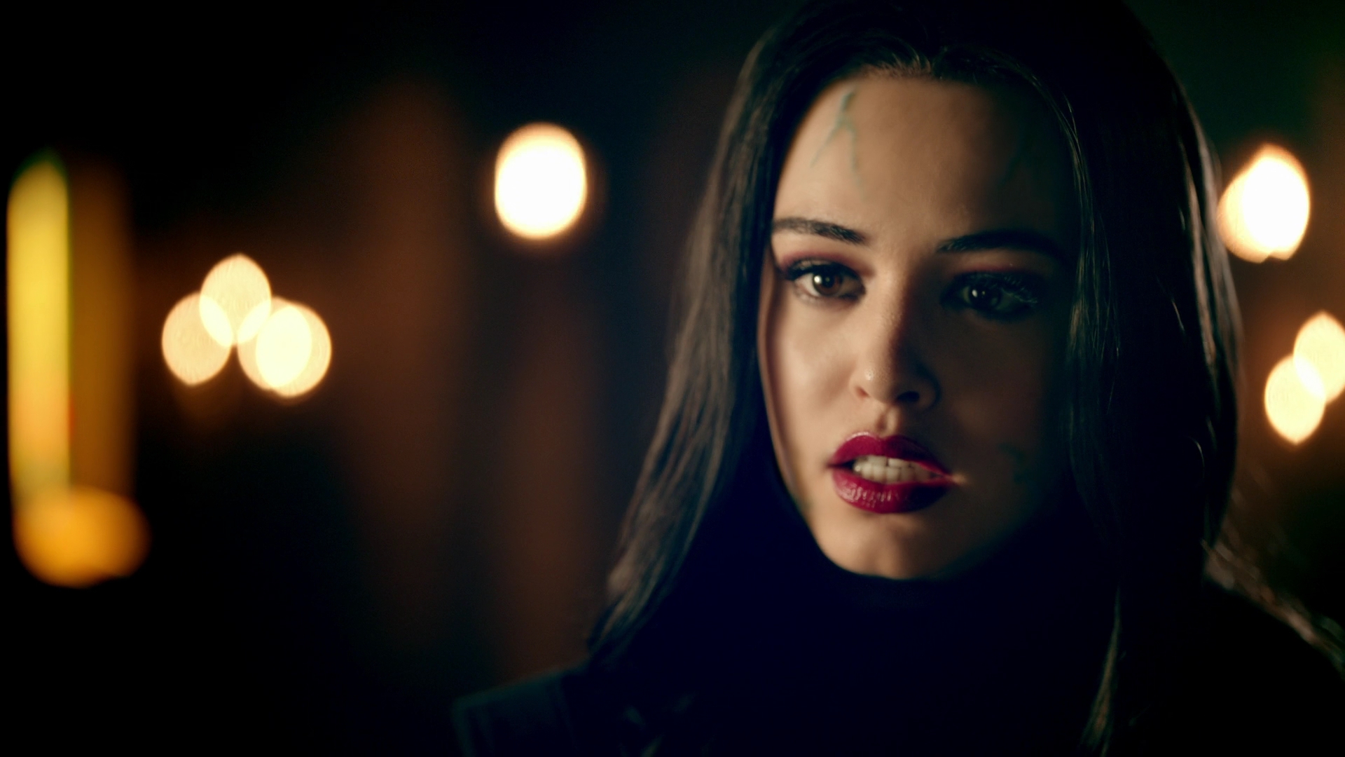 VampireDiariesWorld-dot-nl-Legacies2x16FacingDarknessIsKindaMyThing0906.jpg