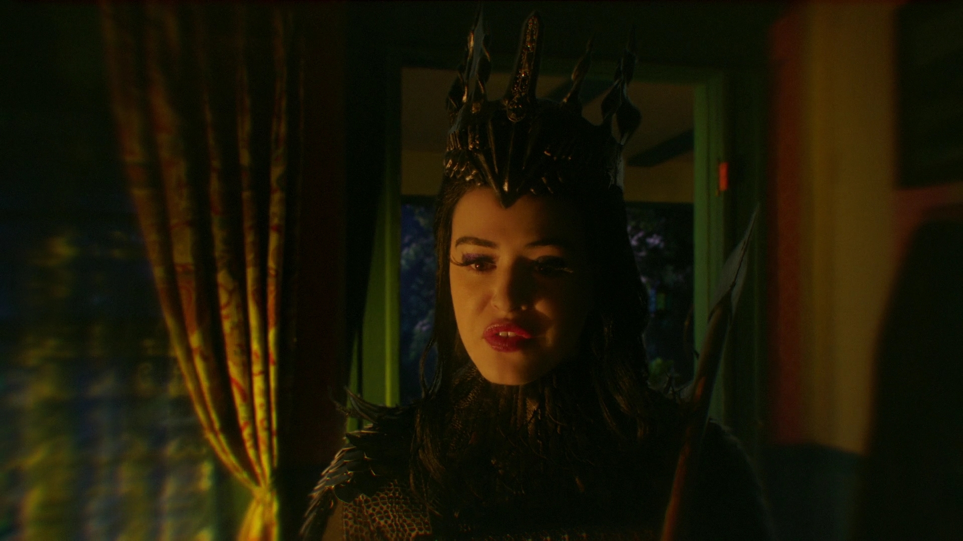 VampireDiariesWorld-dot-nl-Legacies2x16FacingDarknessIsKindaMyThing1937.jpg VampireDiariesWorld-dot-nl-Legacies2x16FacingDarknessIsKindaMyThing1937.jpg