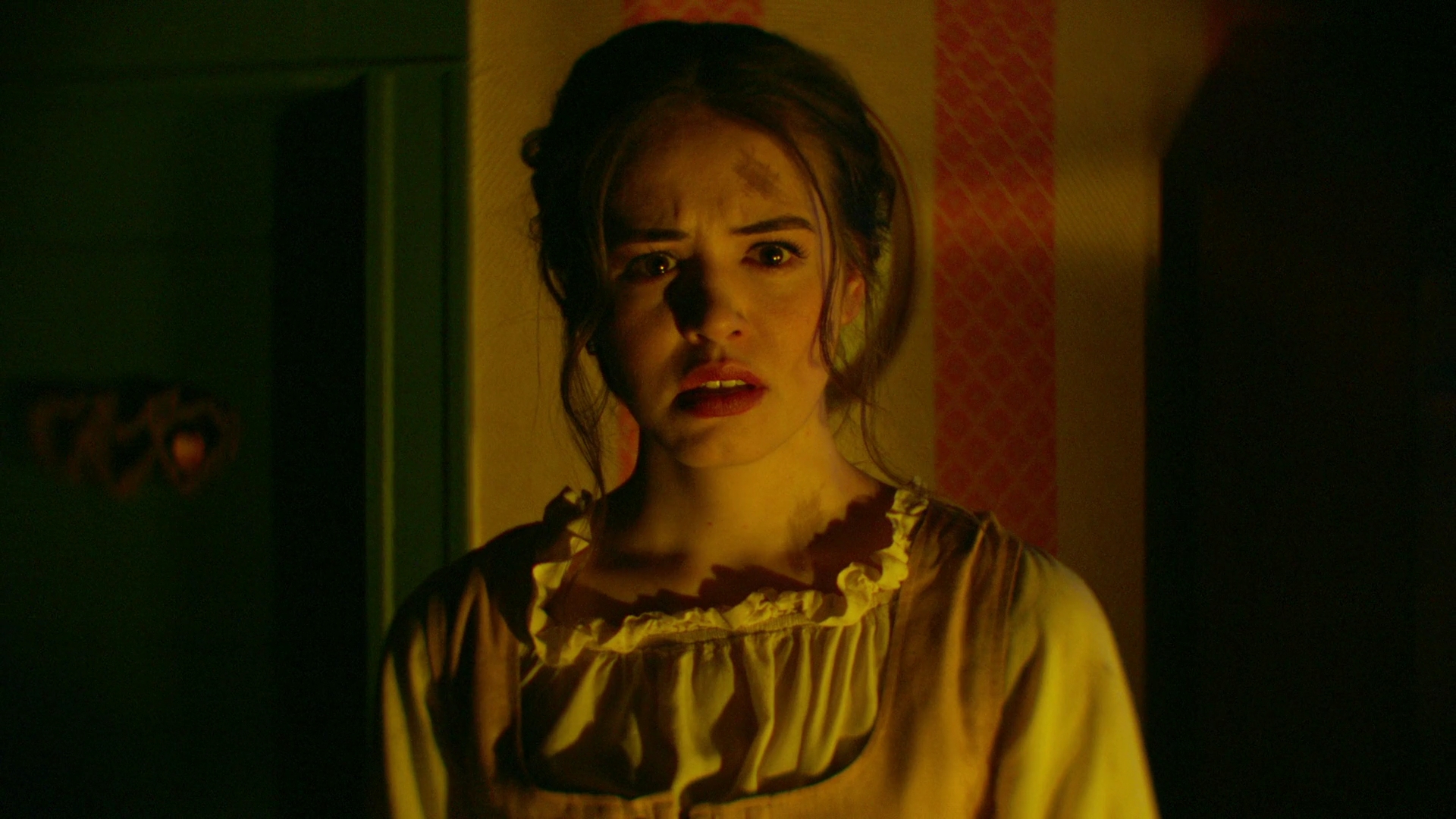 VampireDiariesWorld-dot-nl-Legacies2x16FacingDarknessIsKindaMyThing2024.jpg VampireDiariesWorld-dot-nl-Legacies2x16FacingDarknessIsKindaMyThing2024.jpg