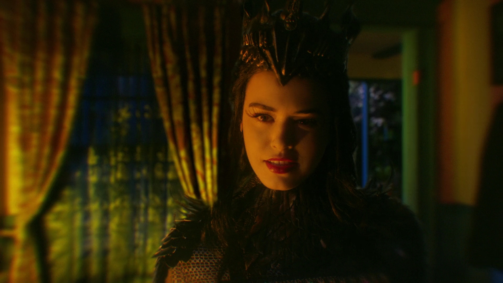 VampireDiariesWorld-dot-nl-Legacies2x16FacingDarknessIsKindaMyThing2033.jpg VampireDiariesWorld-dot-nl-Legacies2x16FacingDarknessIsKindaMyThing2033.jpg