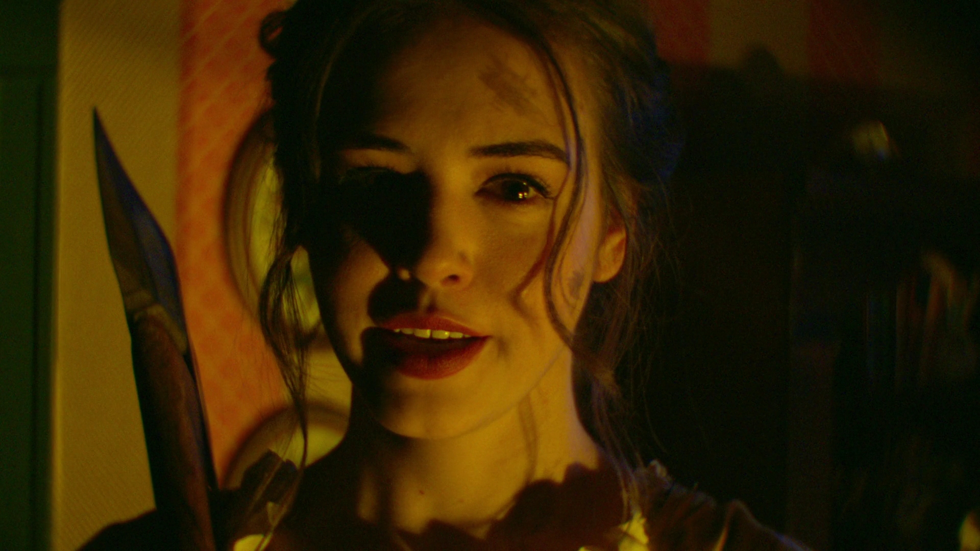 VampireDiariesWorld-dot-nl-Legacies2x16FacingDarknessIsKindaMyThing2043.jpg VampireDiariesWorld-dot-nl-Legacies2x16FacingDarknessIsKindaMyThing2043.jpg