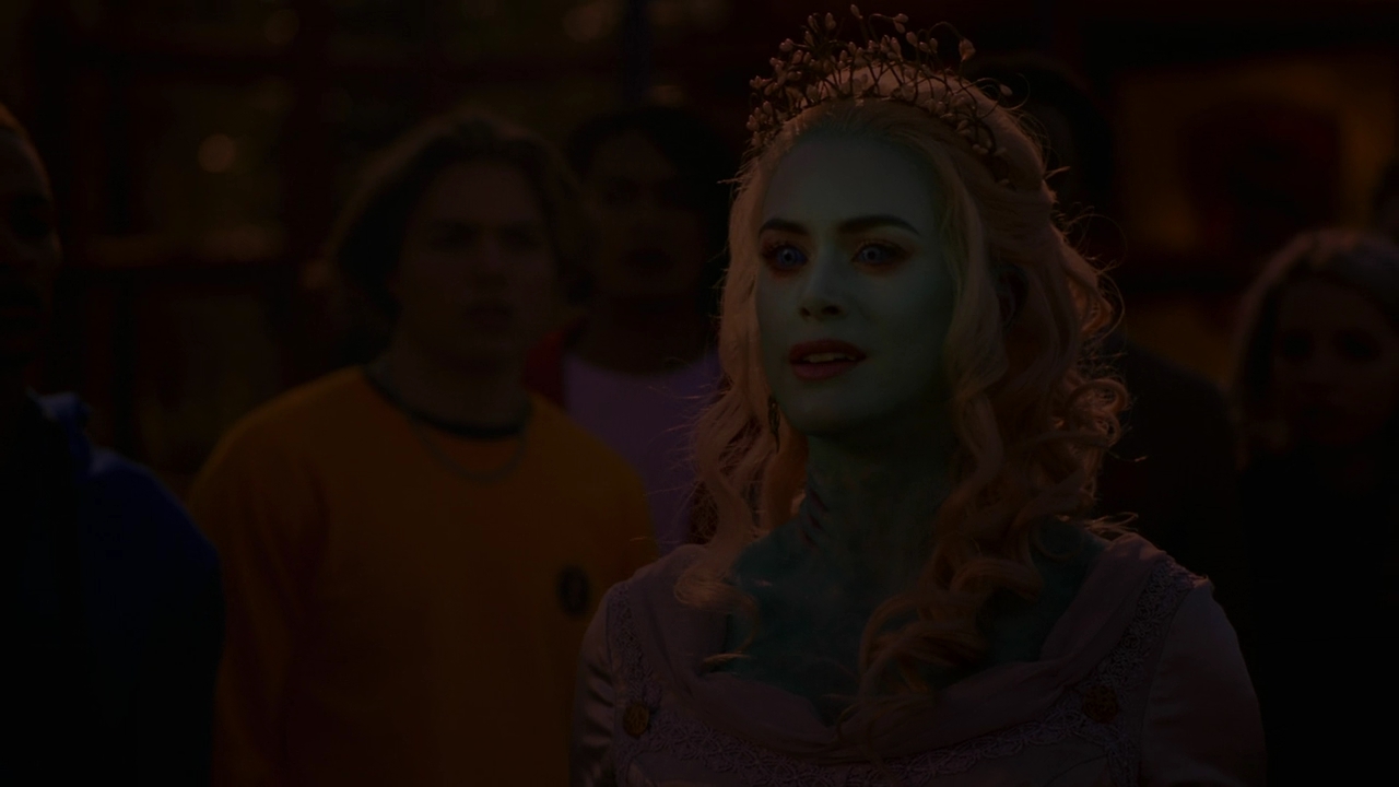 VampireDiariesWorld-dot-nl_Legacies3x01WereNotWorthy1117.jpg