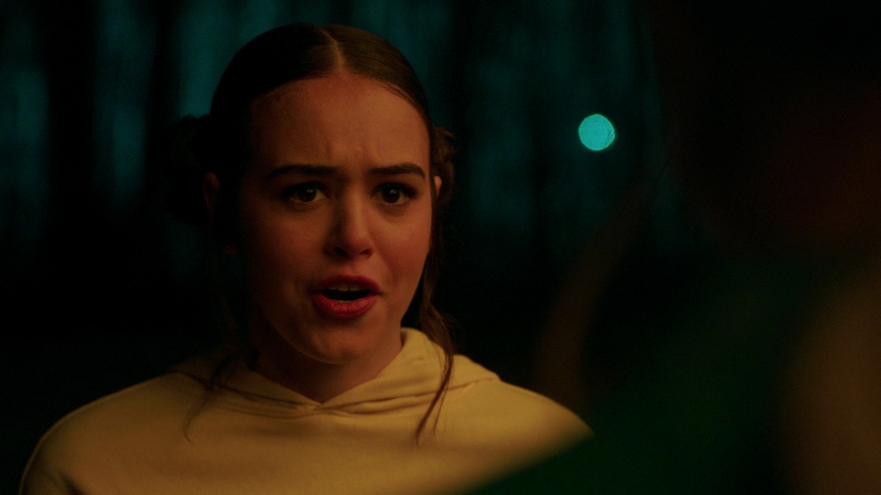 VampireDiariesWorld-dot-nl_Legacies3x01WereNotWorthy1511.jpg