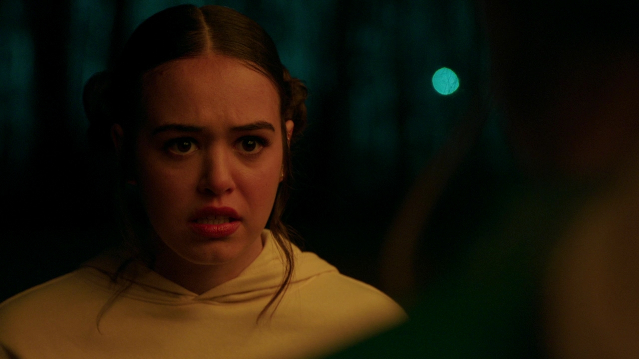 VampireDiariesWorld-dot-nl_Legacies3x01WereNotWorthy1527.jpg