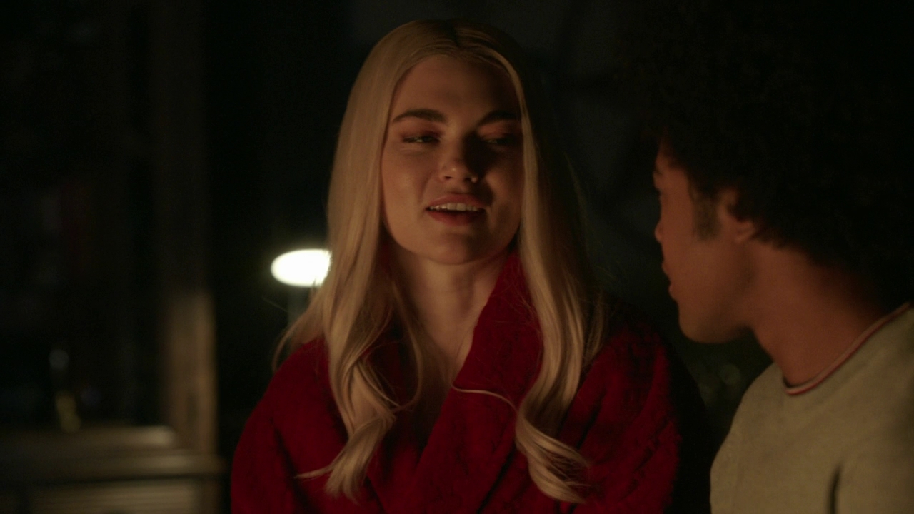 VampireDiariesWorld-dot-nl_Legacies3x01WereNotWorthy2255.jpg