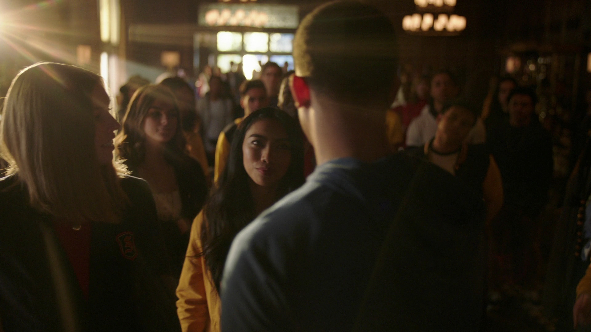VampireDiariesWorld-dot-nl_Legacies3x02GoodbyesSureDoSuck1808.jpg