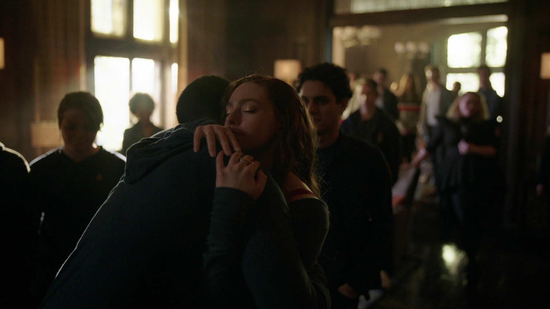 VampireDiariesWorld-dot-nl_Legacies3x02GoodbyesSureDoSuck1890.jpg