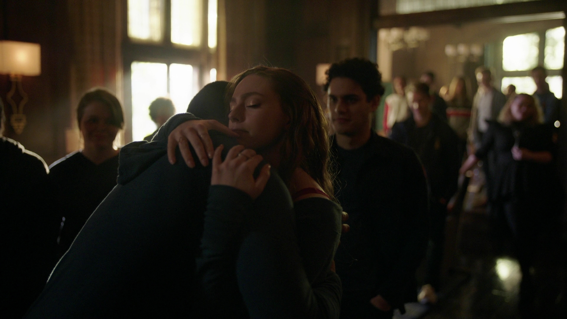 VampireDiariesWorld-dot-nl_Legacies3x02GoodbyesSureDoSuck1892.jpg