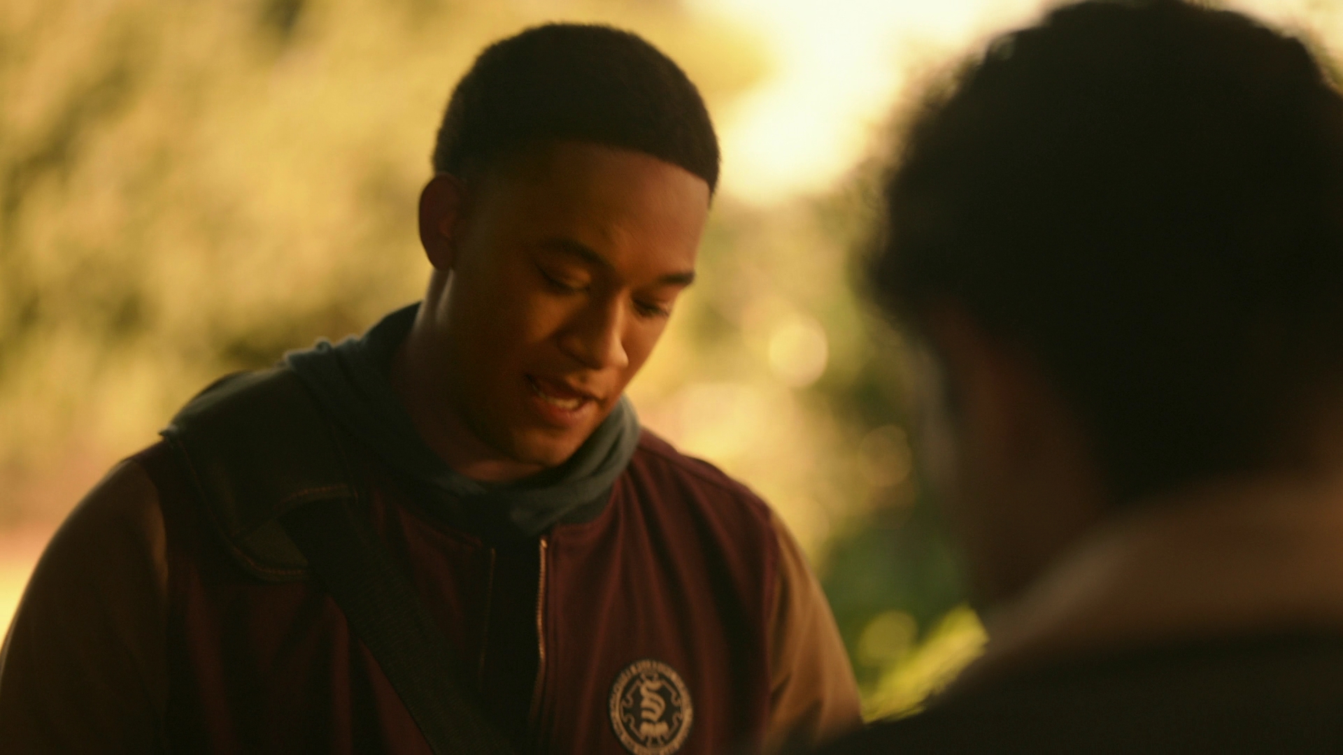 VampireDiariesWorld-dot-nl_Legacies3x02GoodbyesSureDoSuck1913.jpg