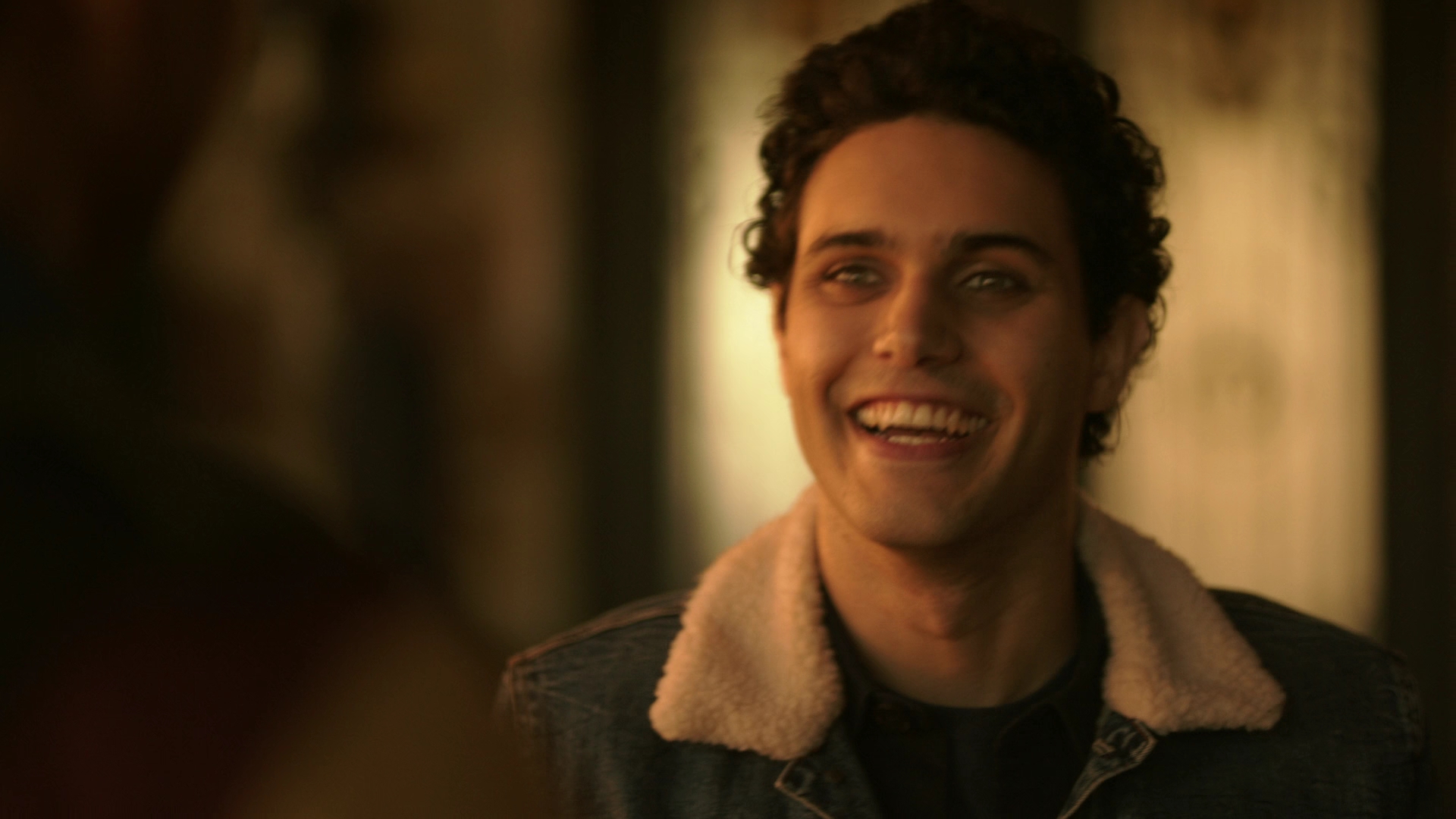 VampireDiariesWorld-dot-nl_Legacies3x02GoodbyesSureDoSuck1926.jpg