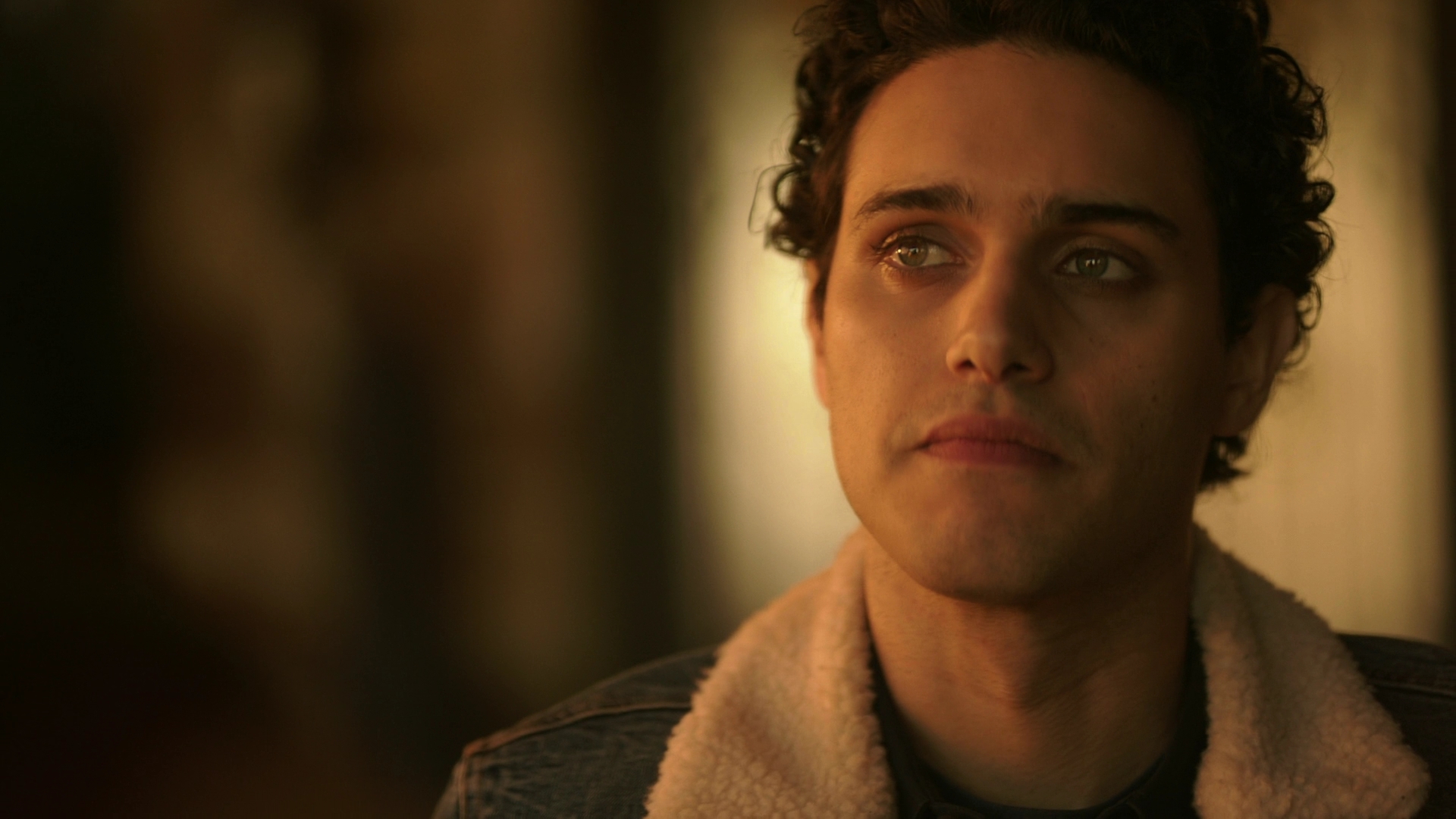 VampireDiariesWorld-dot-nl_Legacies3x02GoodbyesSureDoSuck2008.jpg