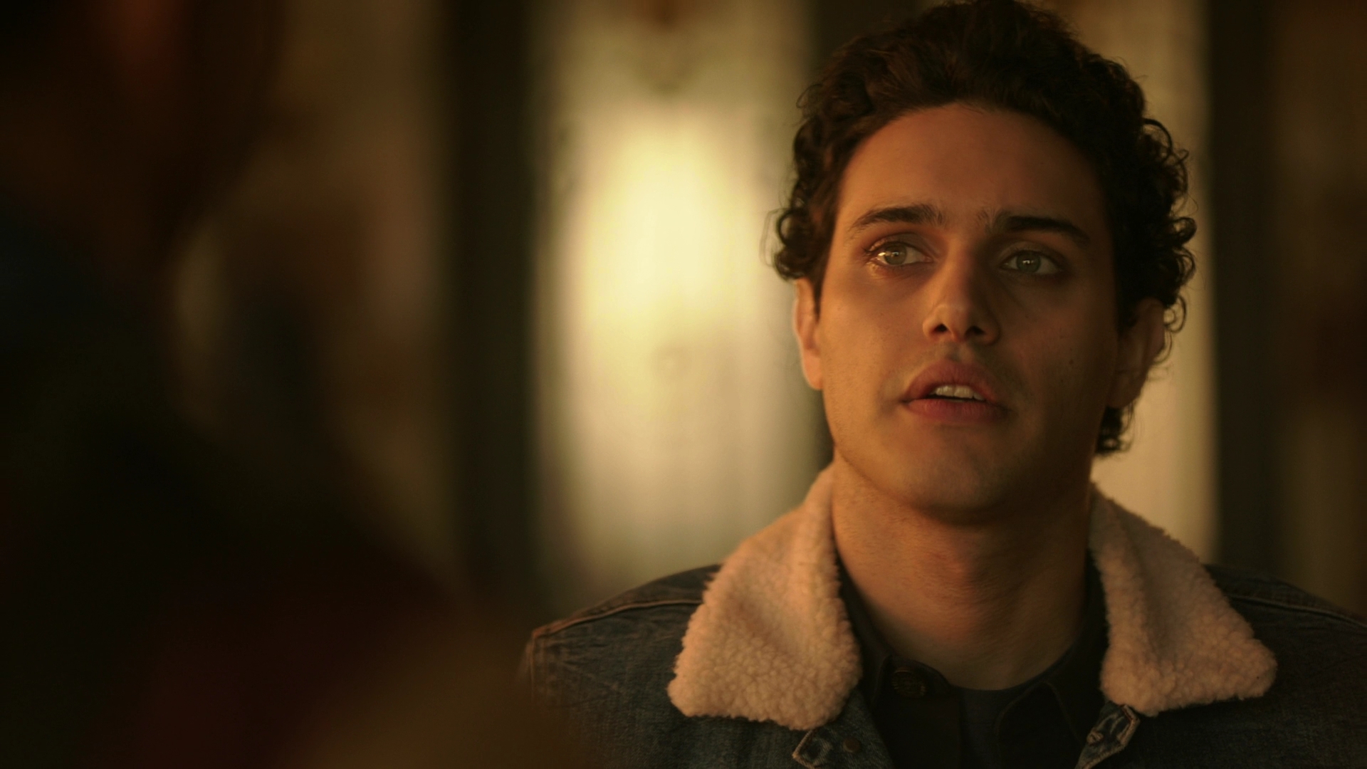 VampireDiariesWorld-dot-nl_Legacies3x02GoodbyesSureDoSuck2016.jpg