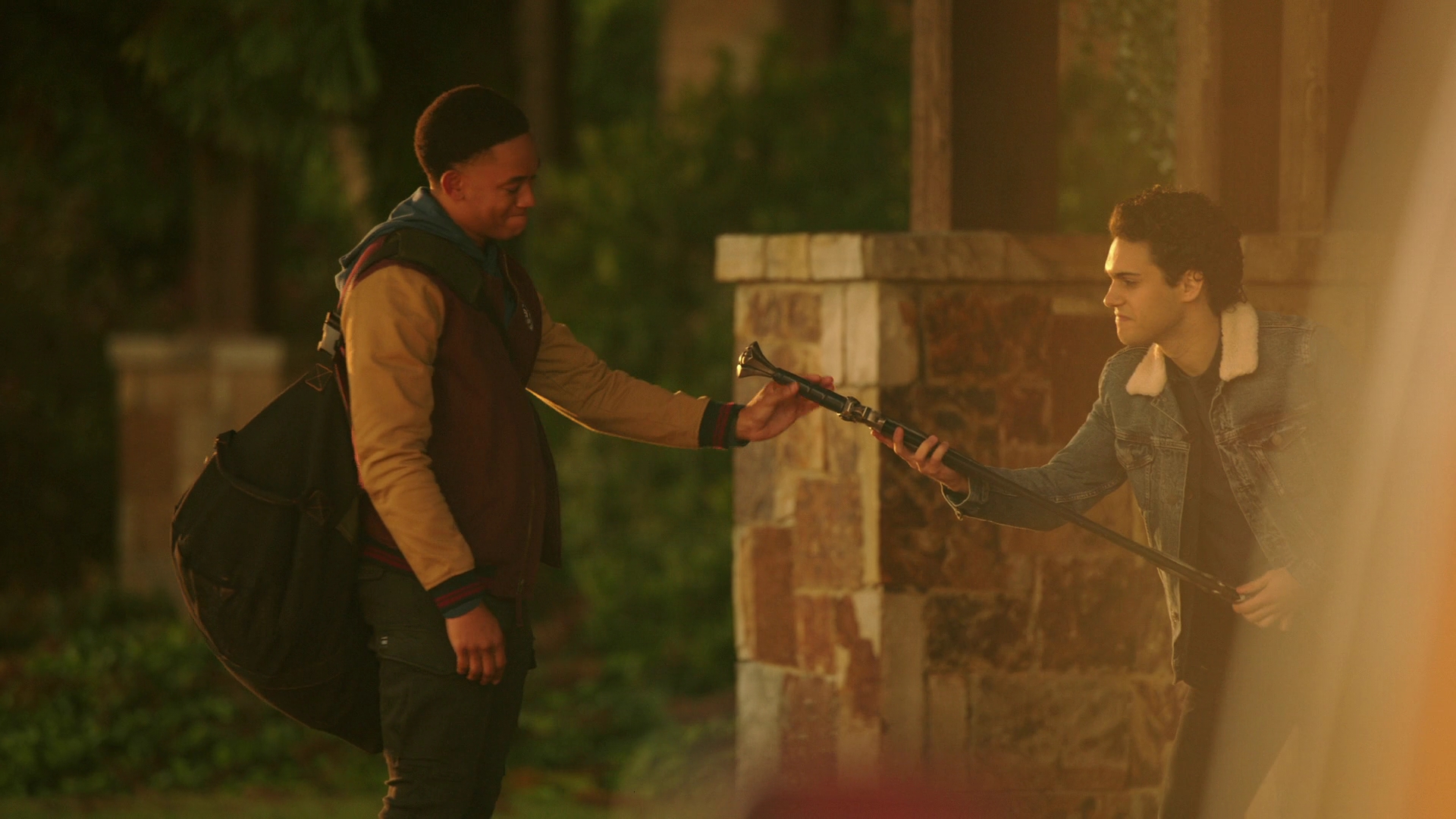 VampireDiariesWorld-dot-nl_Legacies3x02GoodbyesSureDoSuck2055.jpg