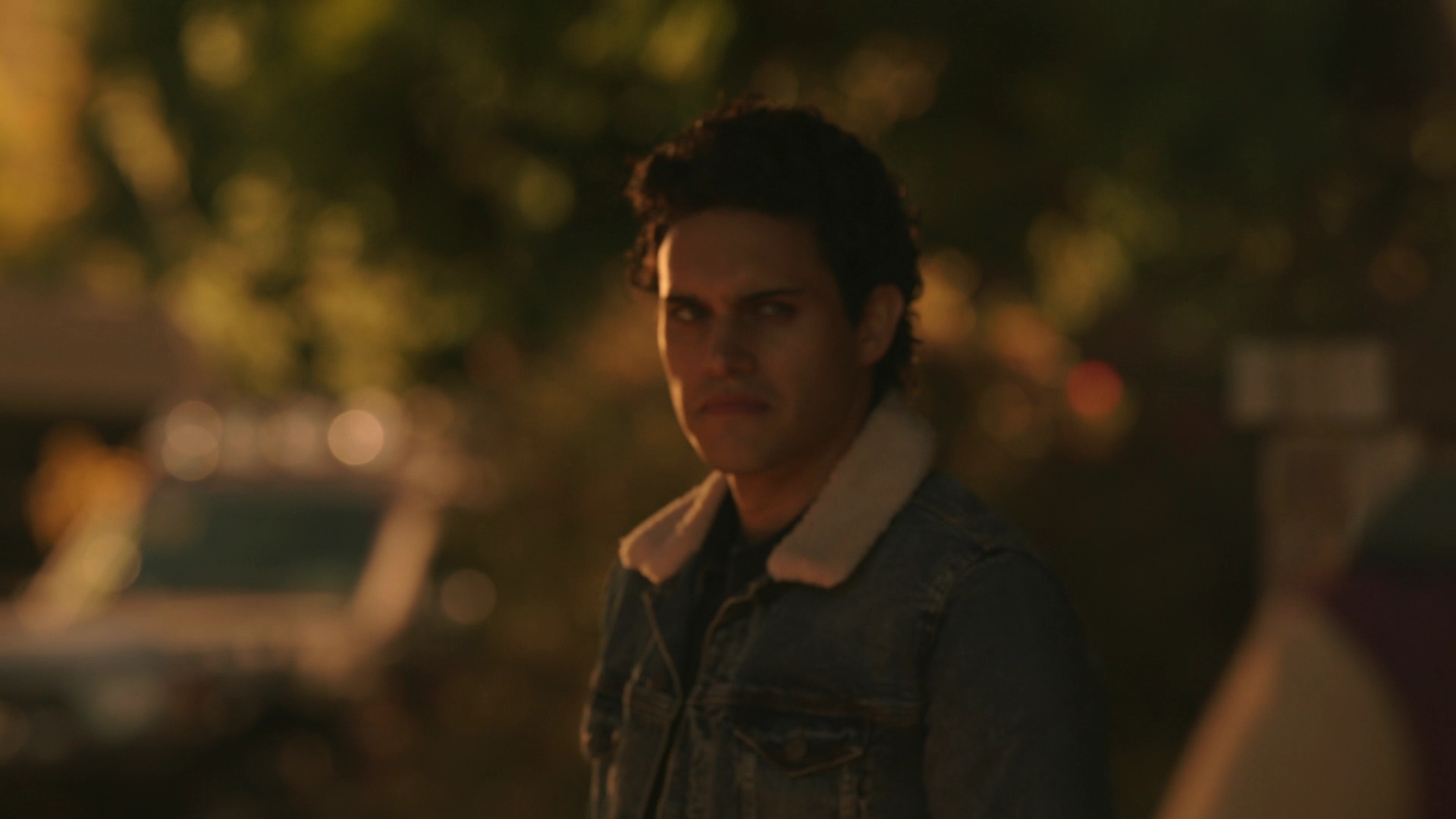 VampireDiariesWorld-dot-nl_Legacies3x02GoodbyesSureDoSuck2073.jpg