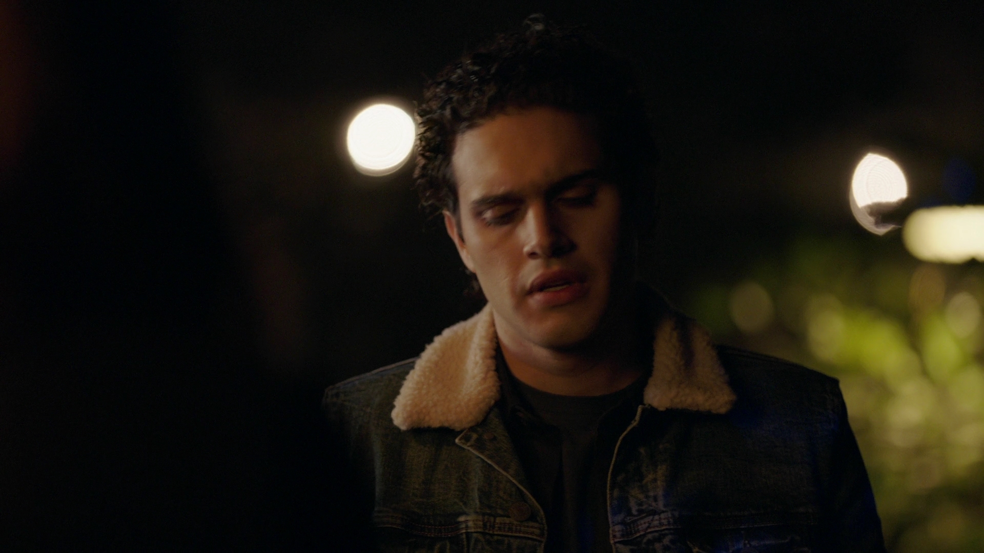 VampireDiariesWorld-dot-nl_Legacies3x02GoodbyesSureDoSuck2185.jpg