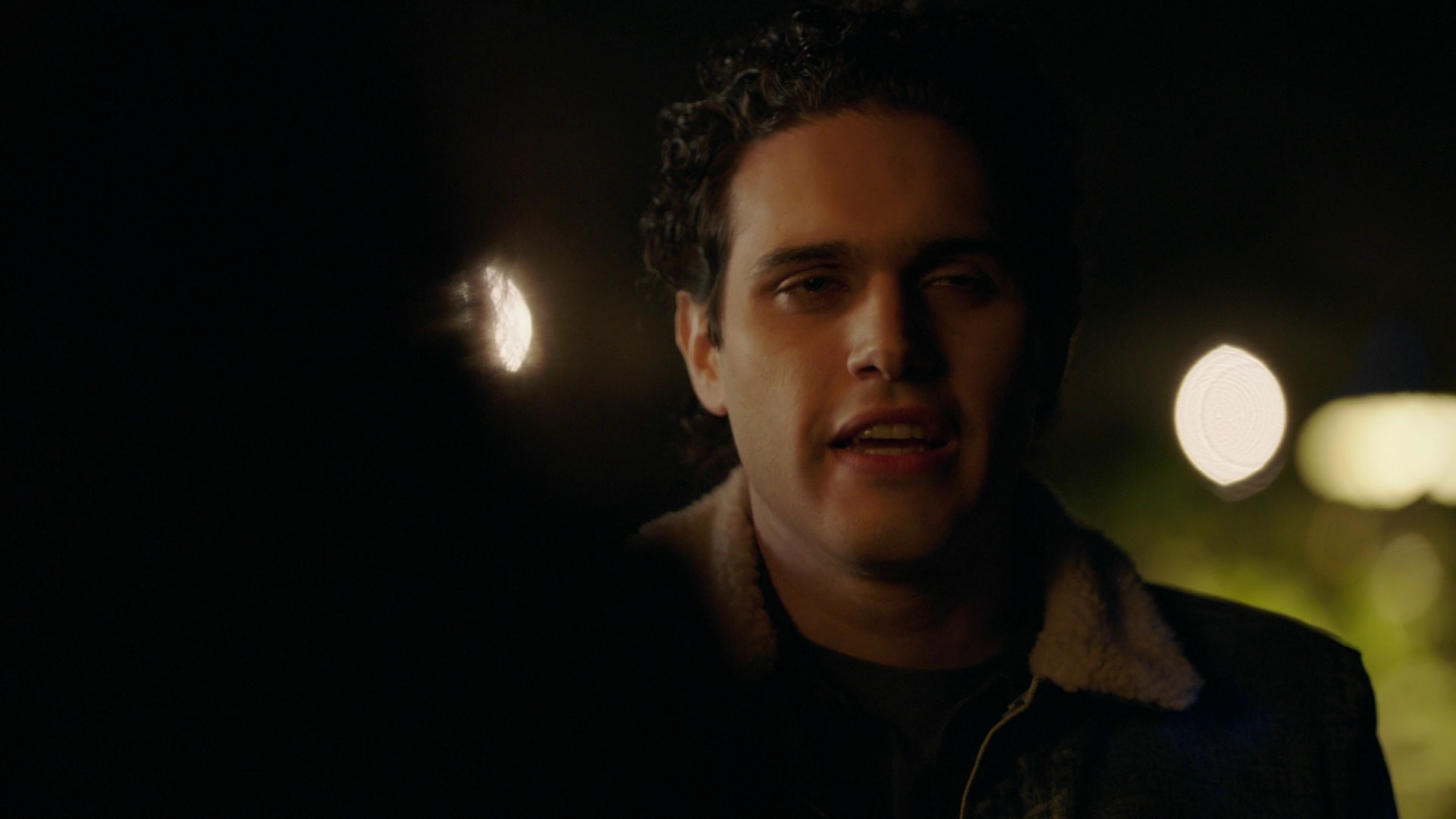 VampireDiariesWorld-dot-nl_Legacies3x02GoodbyesSureDoSuck2211.jpg