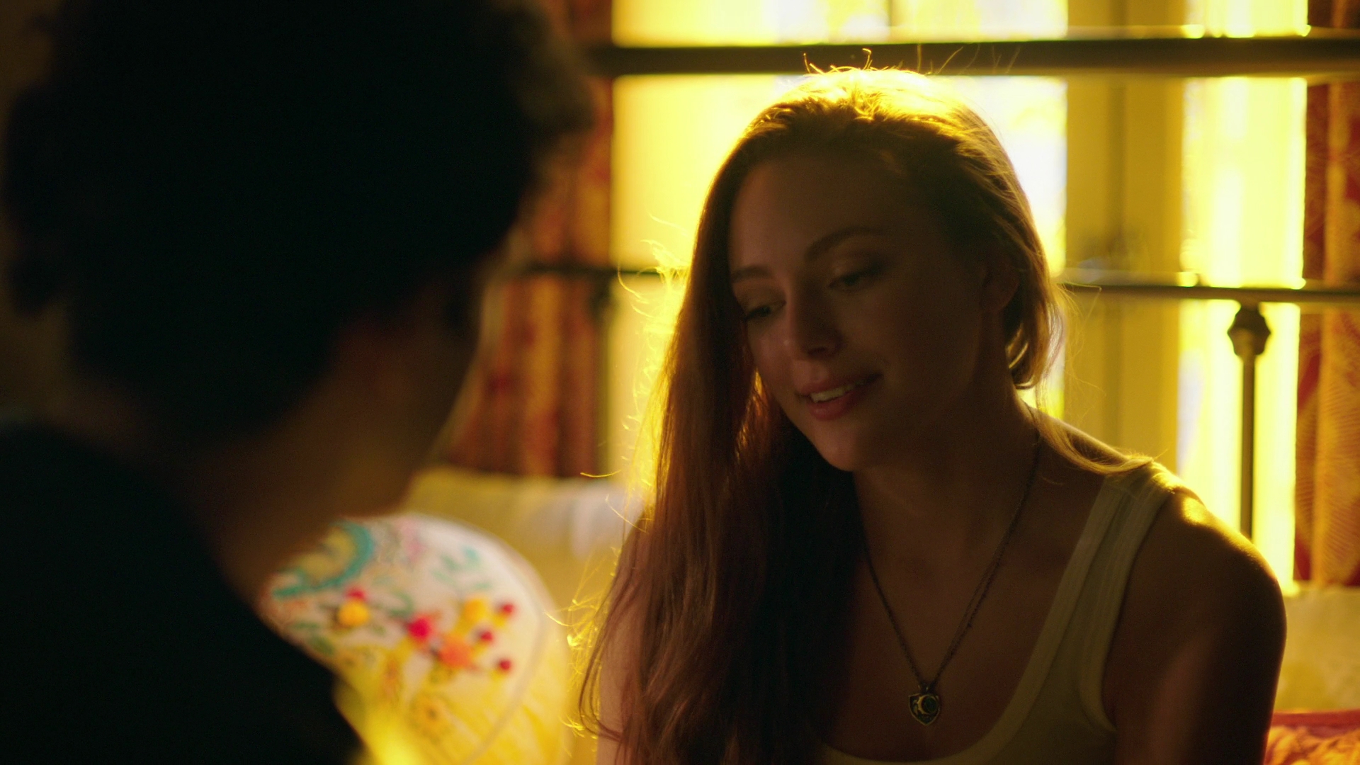 VampireDiariesWorld-dot-nl_Legacies3x04HoldOnTight0063.jpg VampireDiariesWorld-dot-nl_Legacies3x04HoldOnTight0063.jpg