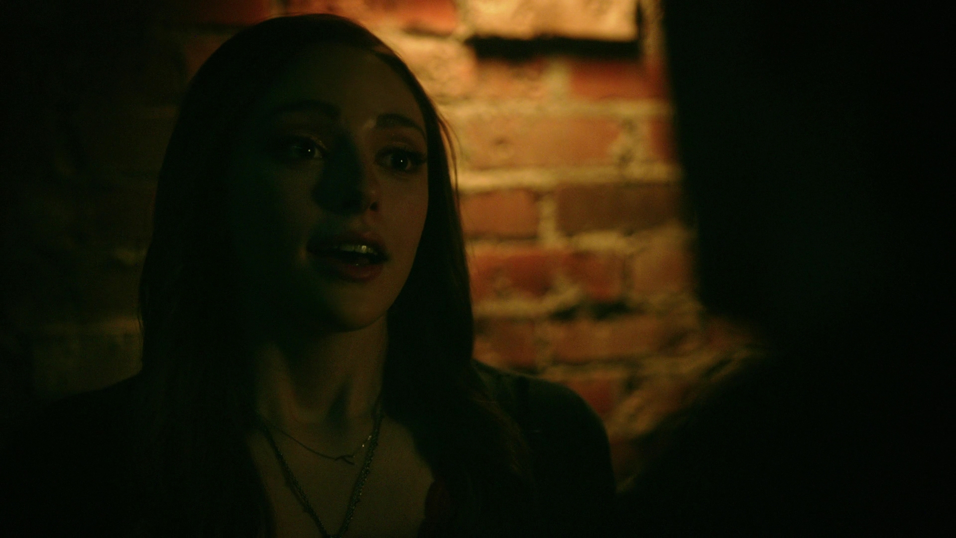 VampireDiariesWorld-dot-nl_Legacies3x04HoldOnTight0571.jpg