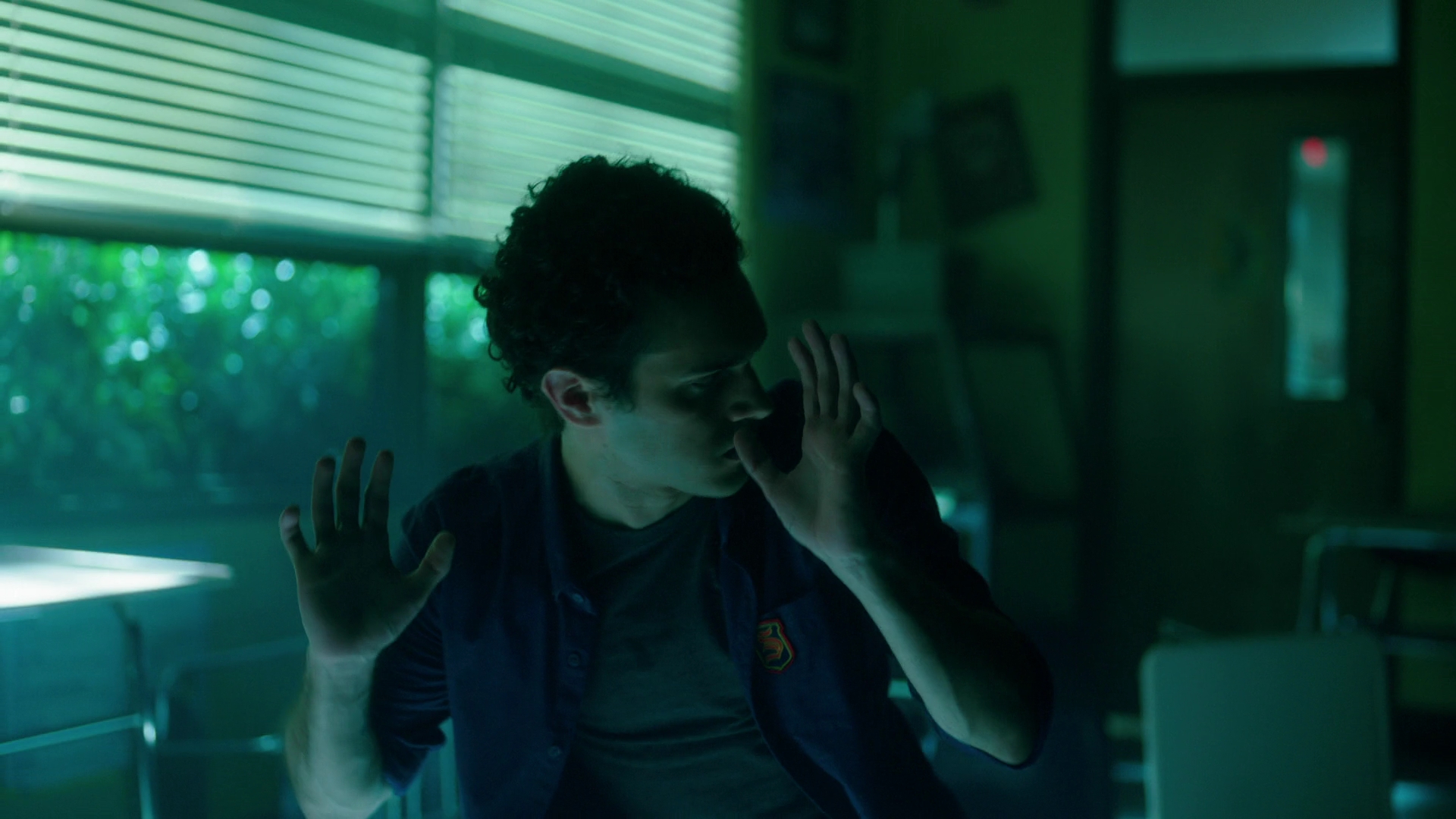 VampireDiariesWorld-dot-nl_Legacies3x04HoldOnTight0885.jpg