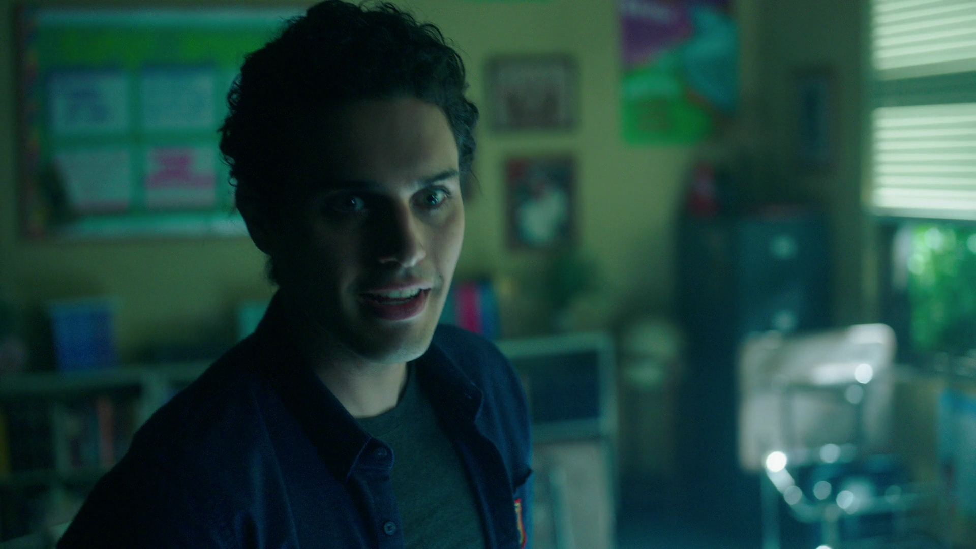 VampireDiariesWorld-dot-nl_Legacies3x04HoldOnTight0891.jpg