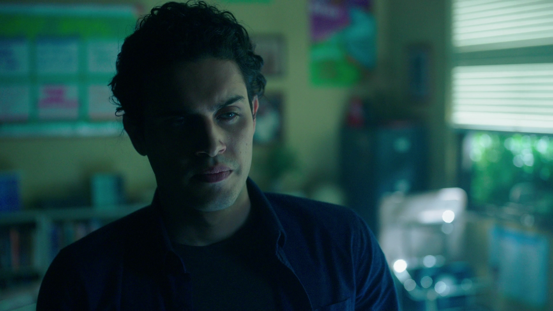 VampireDiariesWorld-dot-nl_Legacies3x04HoldOnTight0927.jpg