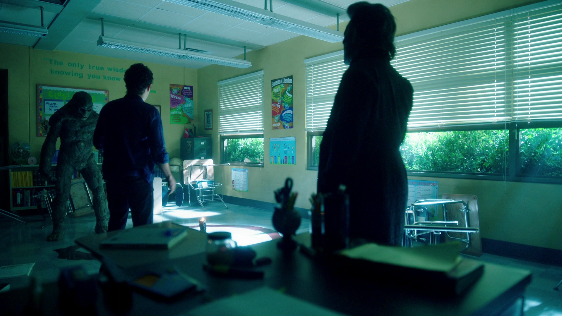 VampireDiariesWorld-dot-nl_Legacies3x04HoldOnTight0955.jpg
