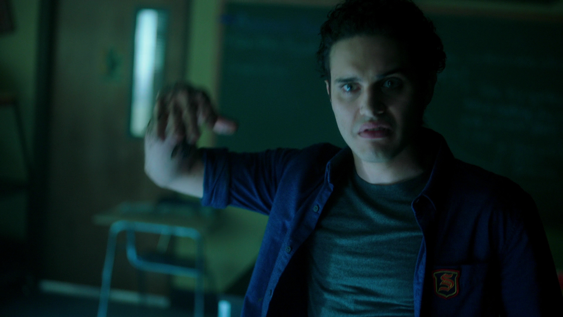 VampireDiariesWorld-dot-nl_Legacies3x04HoldOnTight0986.jpg