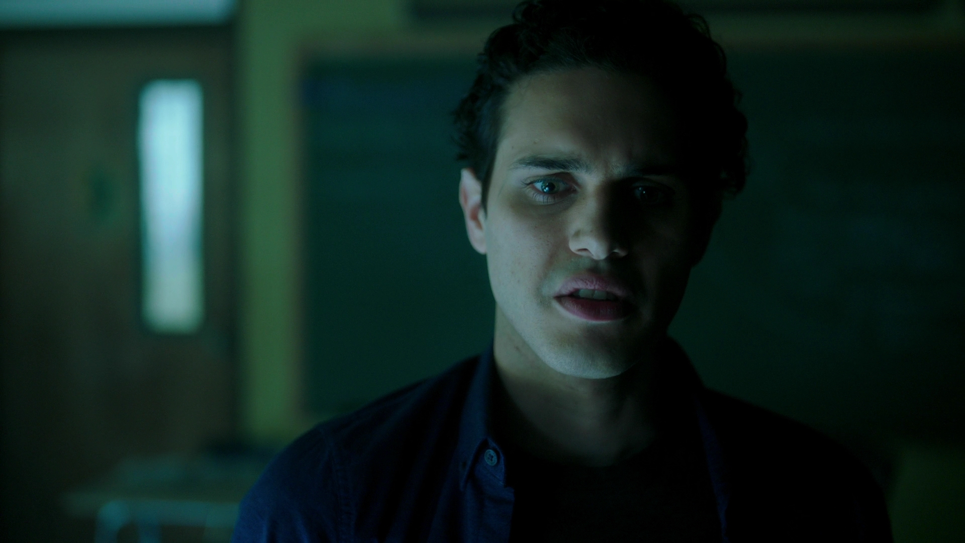 VampireDiariesWorld-dot-nl_Legacies3x04HoldOnTight1056.jpg