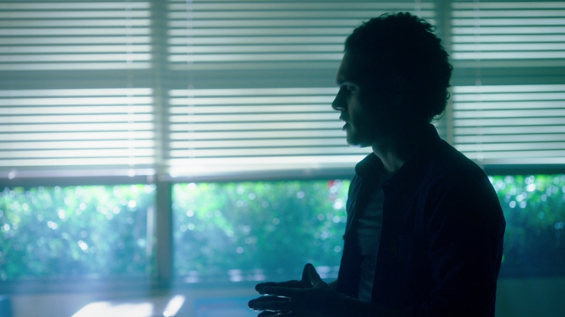 VampireDiariesWorld-dot-nl_Legacies3x04HoldOnTight1059.jpg