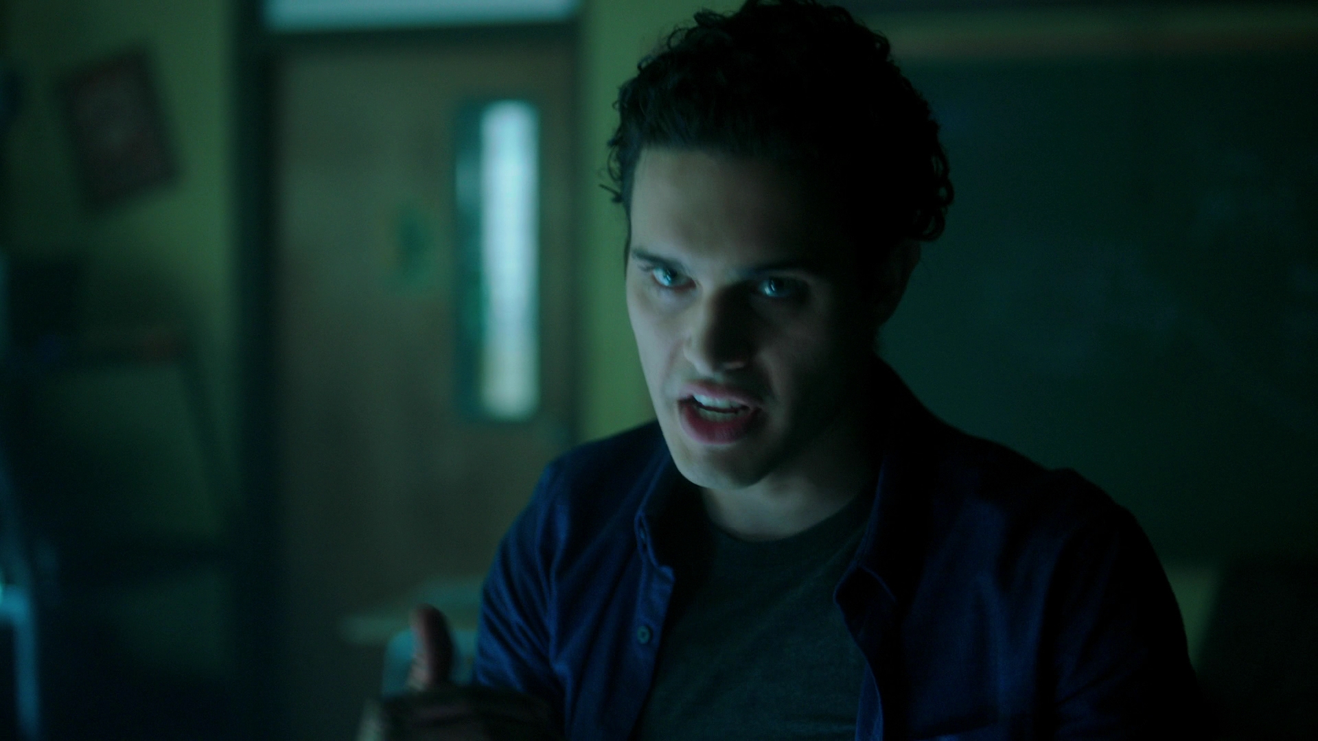 VampireDiariesWorld-dot-nl_Legacies3x04HoldOnTight1062.jpg