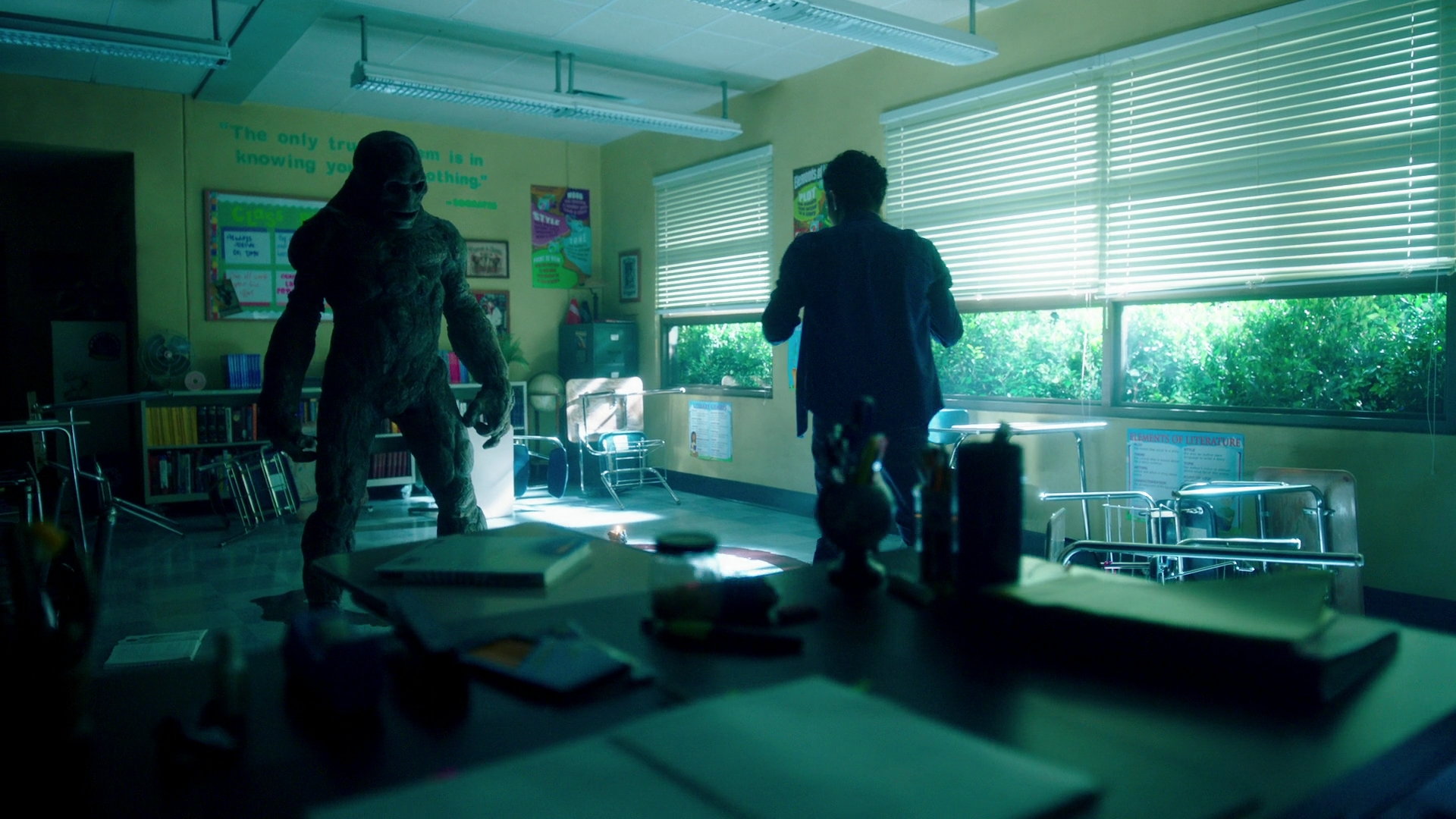 VampireDiariesWorld-dot-nl_Legacies3x04HoldOnTight1070.jpg