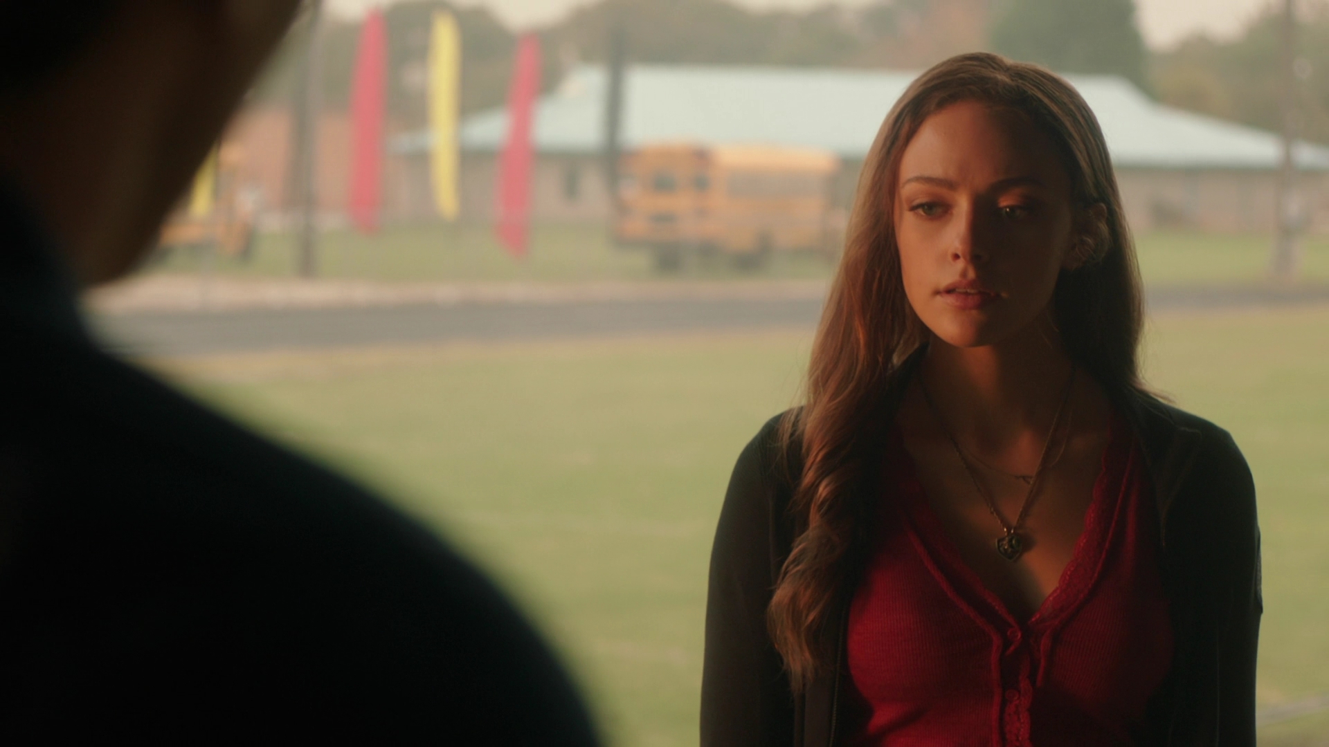 VampireDiariesWorld-dot-nl_Legacies3x04HoldOnTight1467.jpg