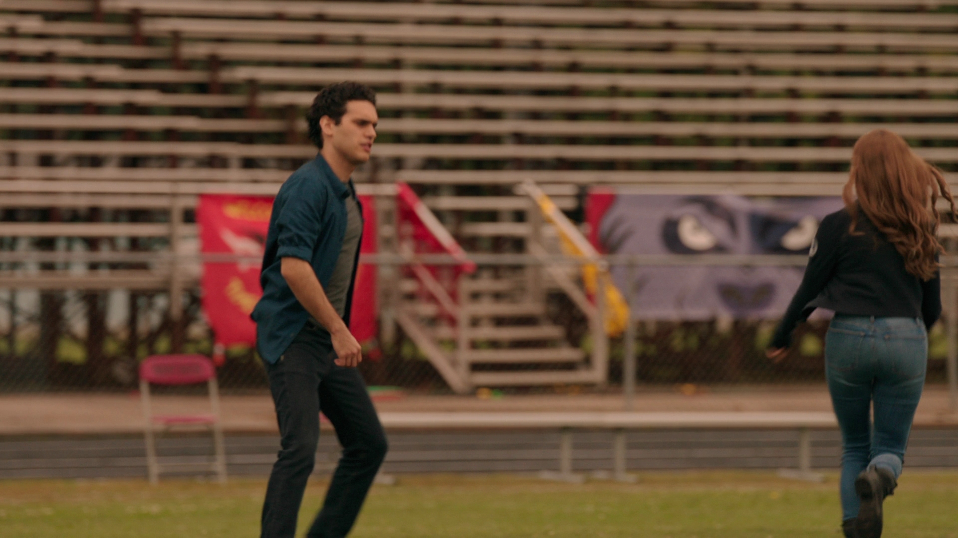 VampireDiariesWorld-dot-nl_Legacies3x04HoldOnTight1616.jpg