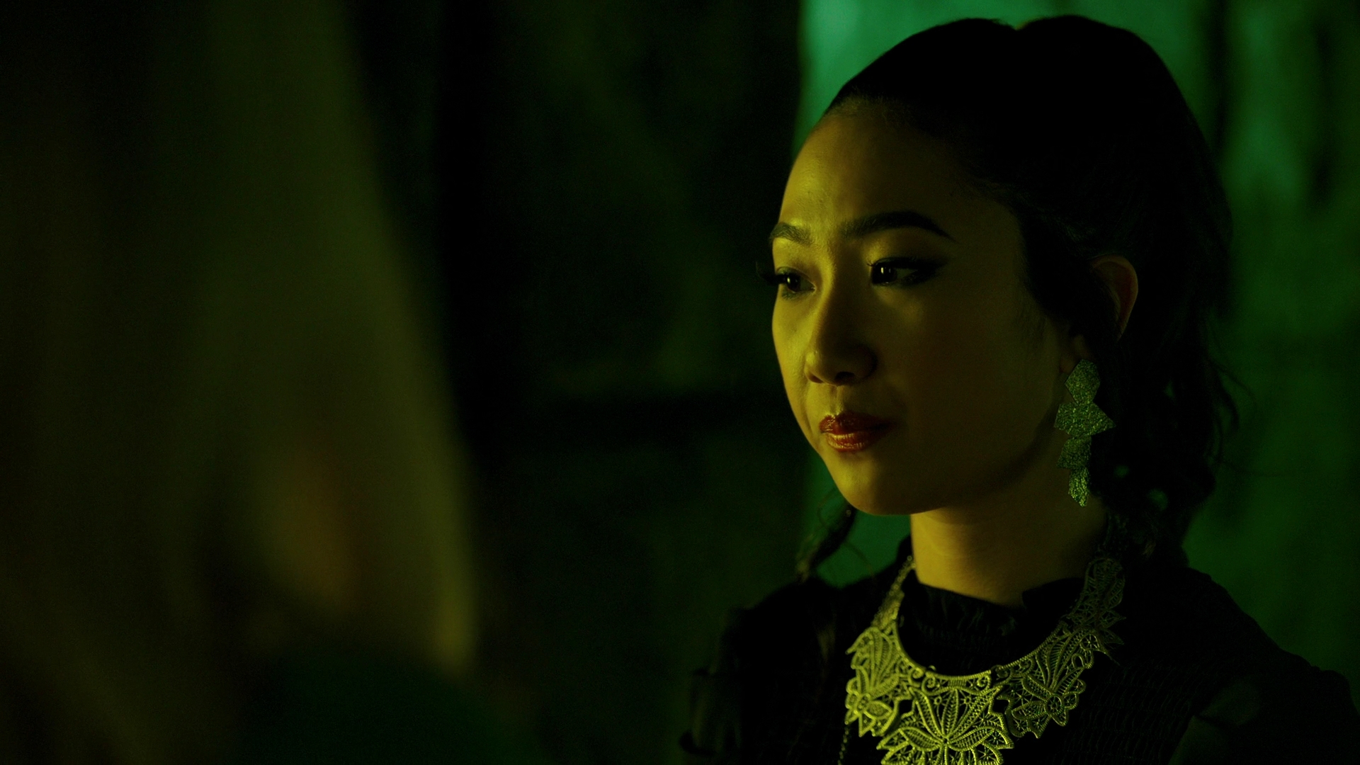 VampireDiariesWorld-dot-nl_Legacies3x04HoldOnTight1689.jpg