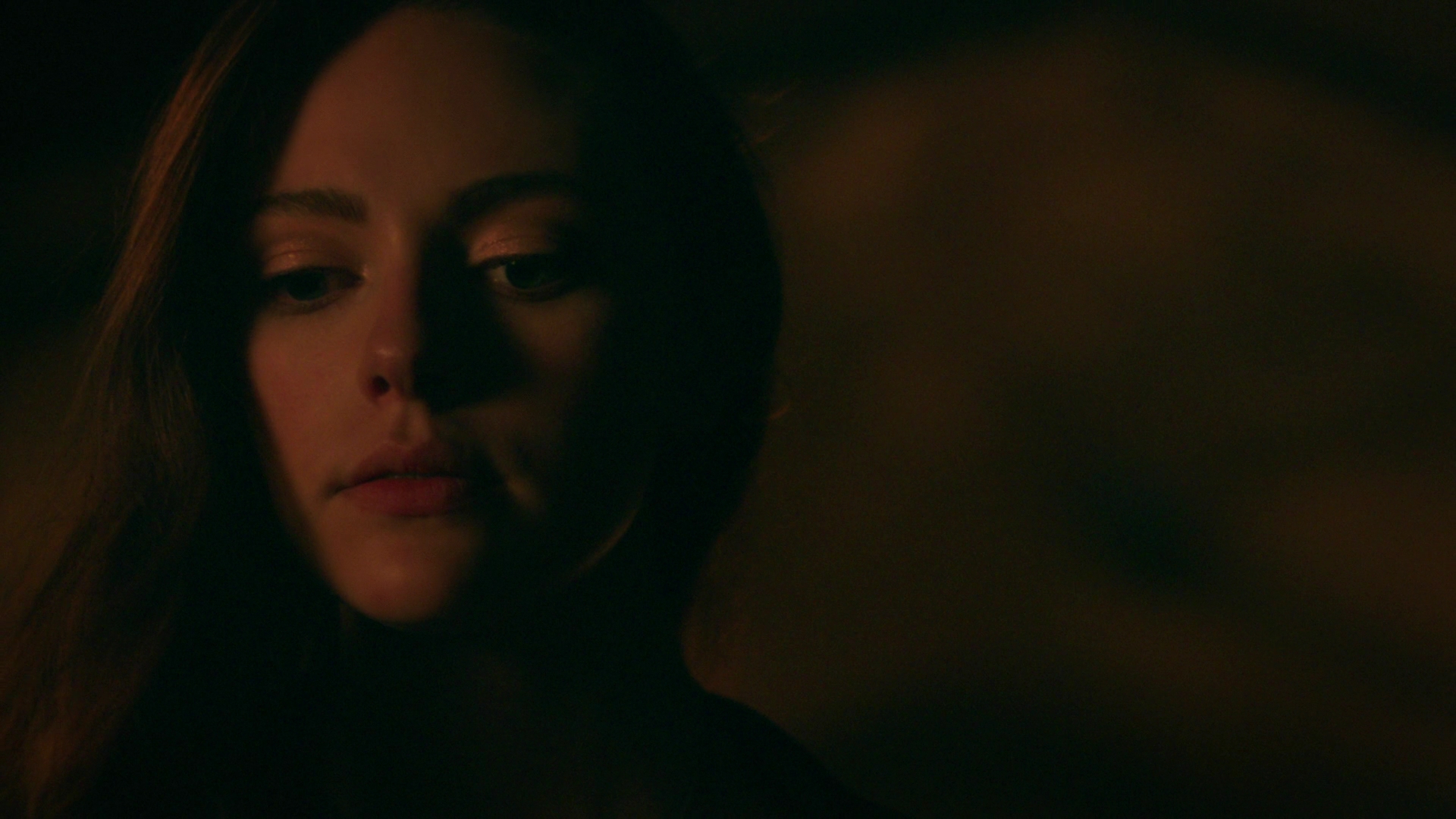 VampireDiariesWorld-dot-nl_Legacies3x04HoldOnTight1871.jpg