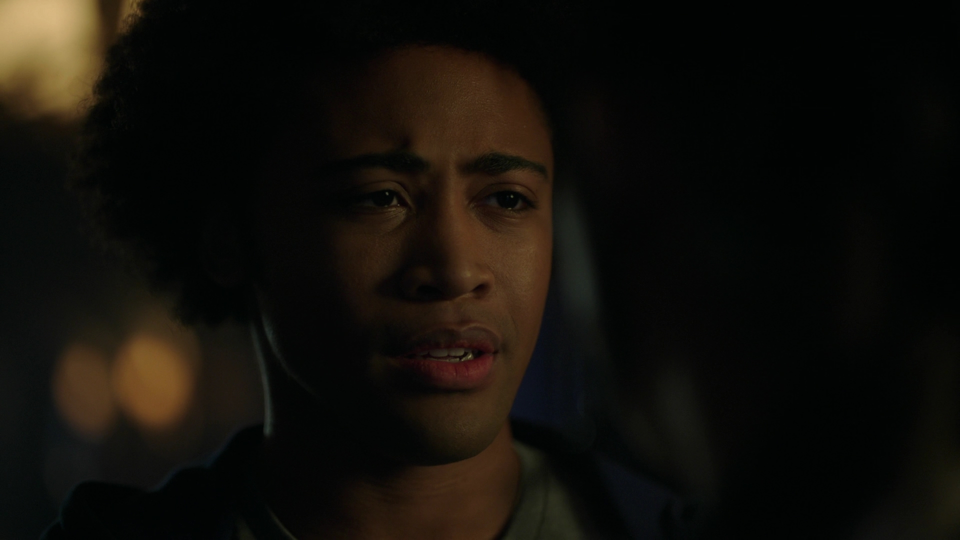 VampireDiariesWorld-dot-nl_Legacies3x04HoldOnTight2230.jpg
