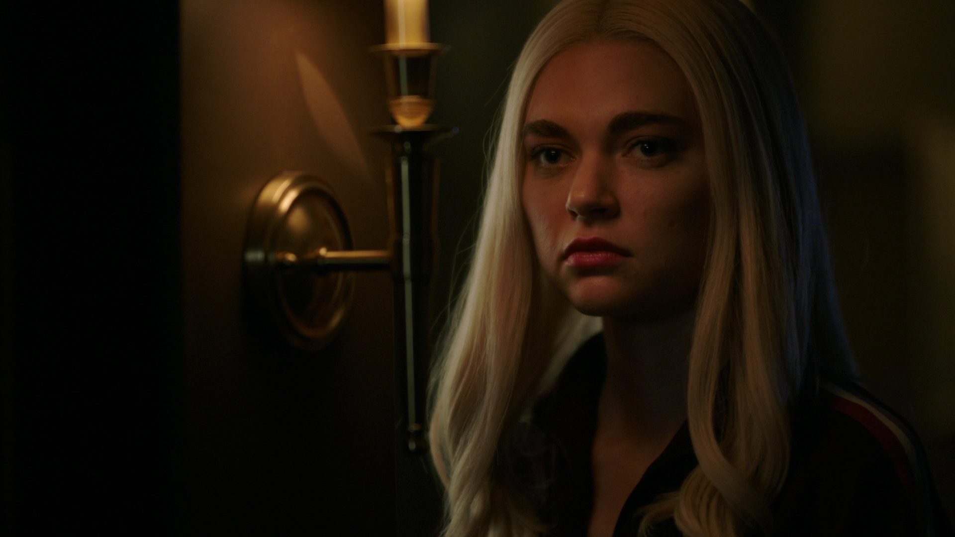 VampireDiariesWorld-dot-nl_Legacies3x04HoldOnTight2250.jpg